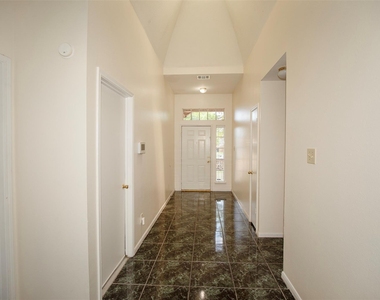 11514 Sagecreek Drive - Photo Thumbnail 2