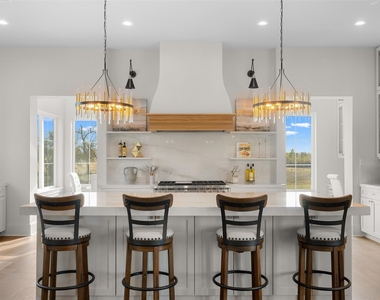 404 Blackberry Lane - Photo Thumbnail 12