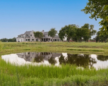 404 Blackberry Lane - Photo Thumbnail 46