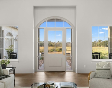 404 Blackberry Lane - Photo Thumbnail 5