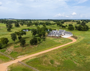 404 Blackberry Lane - Photo Thumbnail 47