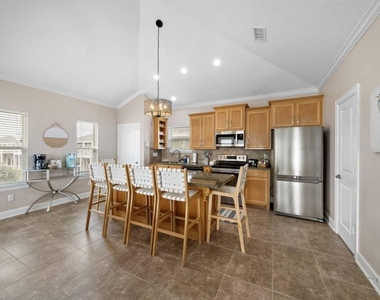 2423 Sand Drift Lane - Photo Thumbnail 8