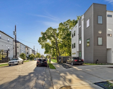 834 Fisher Street - Photo Thumbnail 23