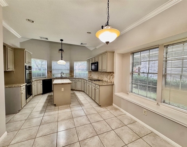 2623 Double Lake Drive - Photo Thumbnail 7