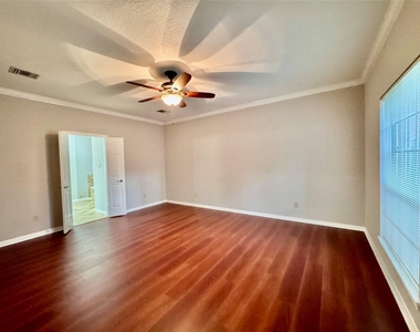 2623 Double Lake Drive - Photo Thumbnail 4