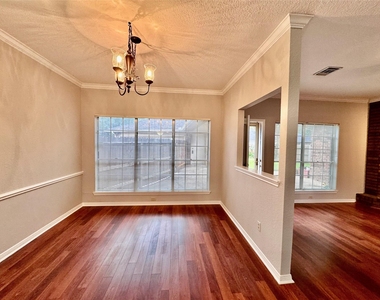 2623 Double Lake Drive - Photo Thumbnail 3