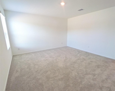 21302 Newberry Grove Lane - Photo Thumbnail 10