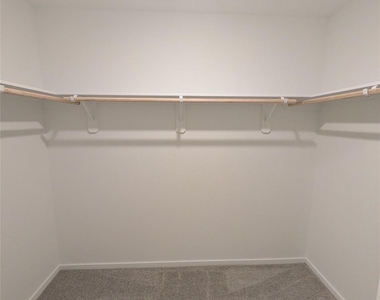 21302 Newberry Grove Lane - Photo Thumbnail 15