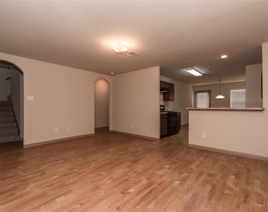 5722 Long Arbor Drive - Photo Thumbnail 3