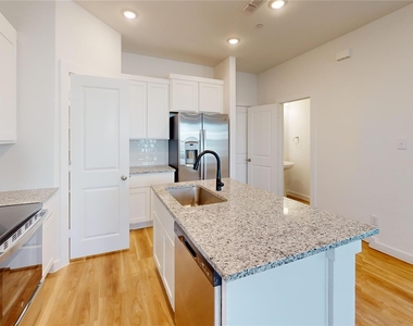 2907 Parks Mccoy Lane - Photo Thumbnail 12