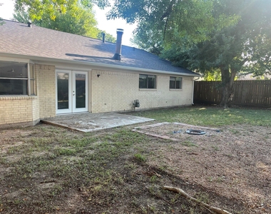 4207 Comanche Street - Photo Thumbnail 10