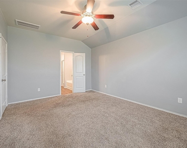 14015 Lake Crescent Drive - Photo Thumbnail 28