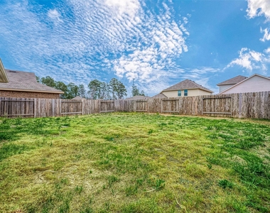 14015 Lake Crescent Drive - Photo Thumbnail 39