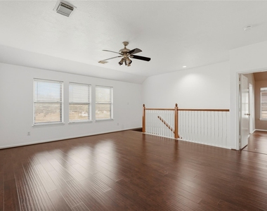 15106 Turphin Way - Photo Thumbnail 15