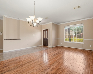 15106 Turphin Way - Photo Thumbnail 5