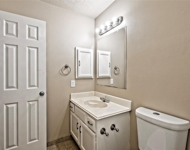 2627 Autumn Springs Lane - Photo Thumbnail 16