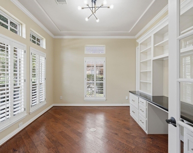 126 E Cove View Trail - Photo Thumbnail 2