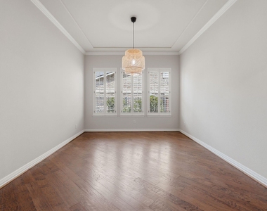 126 E Cove View Trail - Photo Thumbnail 4