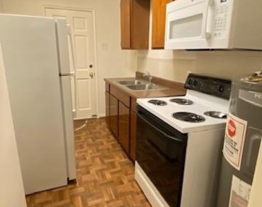 4305 Bell Street - Photo Thumbnail 5