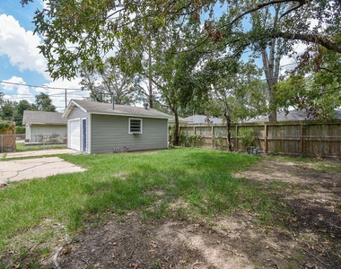 7406 Schiller Street - Photo Thumbnail 30