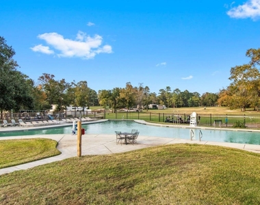 116 Sun City Lane - Photo Thumbnail 38