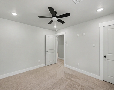 116 Sun City Lane - Photo Thumbnail 22