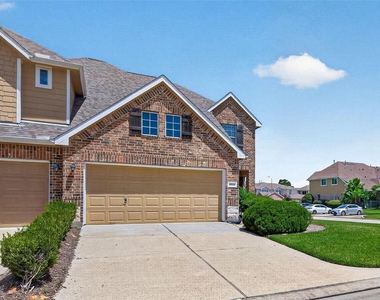 8506 Sunset Loch Drive - Photo Thumbnail 1