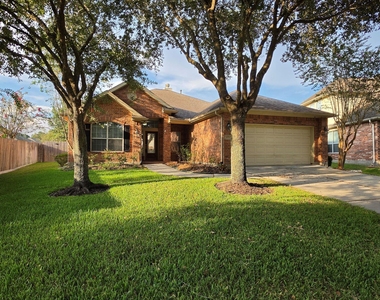 20743 Oakhurst Meadows Drive - Photo Thumbnail 2