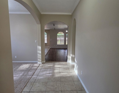 20743 Oakhurst Meadows Drive - Photo Thumbnail 5