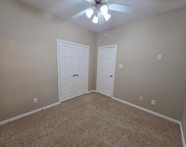 20743 Oakhurst Meadows Drive - Photo Thumbnail 26