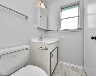 4830 Ridgestone Street - Photo Thumbnail 20