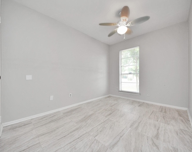 4830 Ridgestone Street - Photo Thumbnail 24