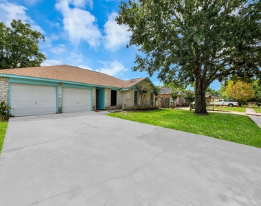 4830 Ridgestone Street - Photo Thumbnail 1