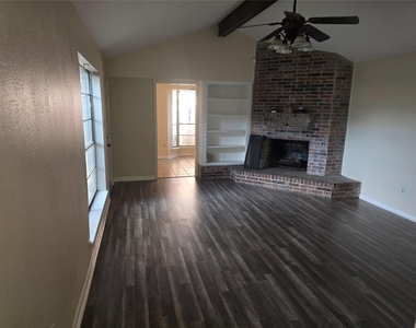 12507 Bexley Drive Drive - Photo Thumbnail 10