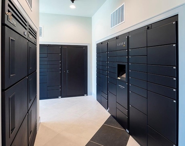 30020 Creekside Terrace Drive - Photo Thumbnail 17