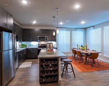 30020 Creekside Terrace Drive - Photo Thumbnail 3