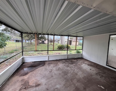 704 Alice Street - Photo Thumbnail 20