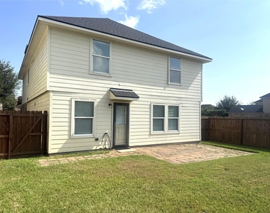 2231 Tandy Park Way - Photo Thumbnail 23