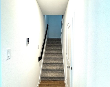 3522 Goldfinch Woods Drive - Photo Thumbnail 4