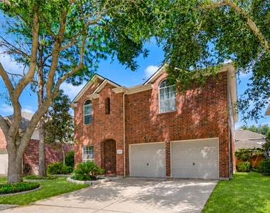 6315 Linfield Bluff Lane - Photo Thumbnail 1