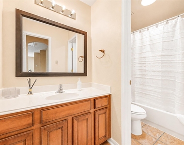 6315 Linfield Bluff Lane - Photo Thumbnail 44