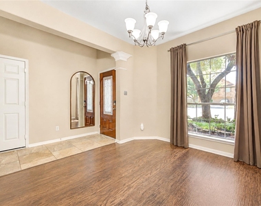 6315 Linfield Bluff Lane - Photo Thumbnail 19