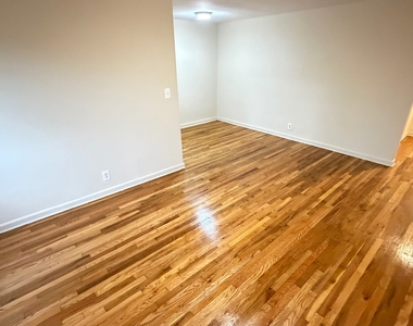 154-48 71st Avenue - Photo Thumbnail 12