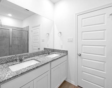 5735 Tabula Rasa Drive - Photo Thumbnail 13