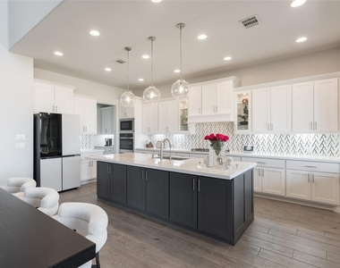 24610 Beebalm Trail - Photo Thumbnail 11