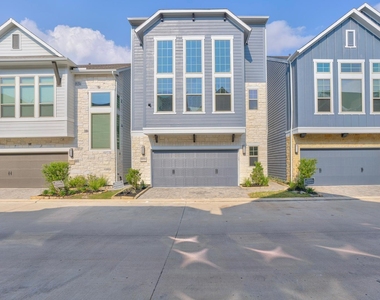 10920 Keaton Landing Drive - Photo Thumbnail 1