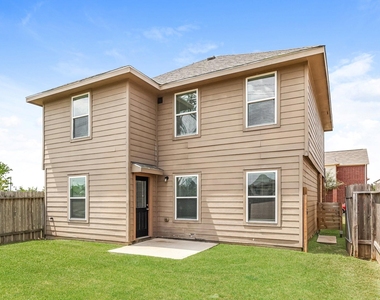 9602 Franconia Drive - Photo Thumbnail 12