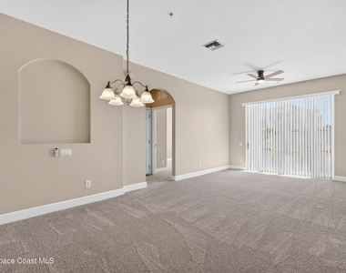 3868 Lexmark Lane - Photo Thumbnail 9