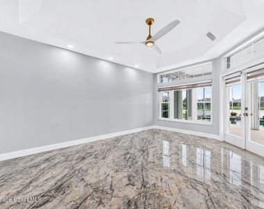975 Wildwood Drive - Photo Thumbnail 19
