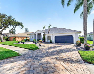 975 Wildwood Drive - Photo Thumbnail 44